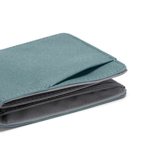 Pacsafe Rfidsafe RFID Blocking Bifold Wallet (SA)